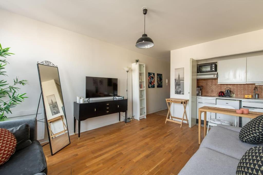 Montparnasse - Cozy Apartment In Montparnasse District Paris Luaran gambar